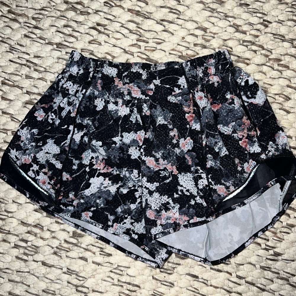 Never worn hotty hot shorts